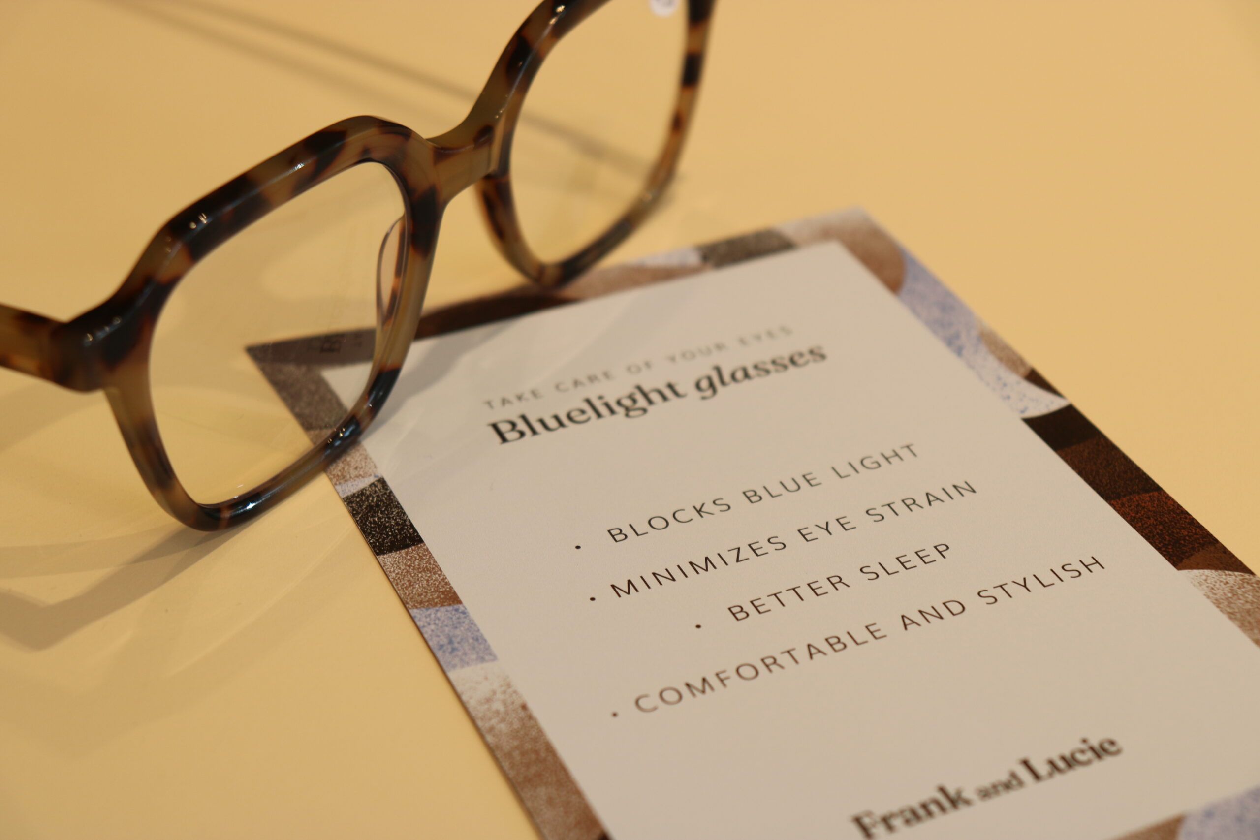 New year, new me: welke bril past bij jouw gezichtsvorm én kleurtype?